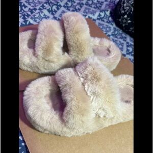 Thick Fuzzy Slippers
